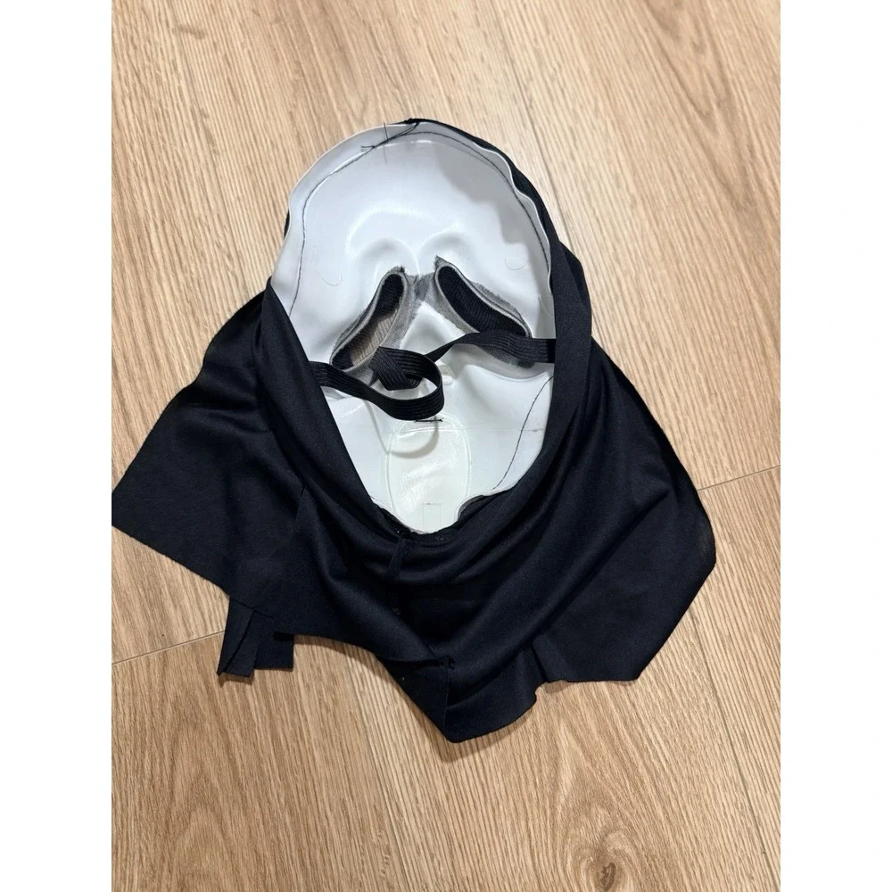Ghostface Scream Mask # 9206S Halloween Costume Face Mask Cosplay